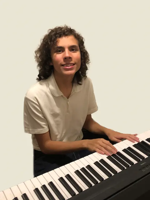 NOYO musician, Abraham