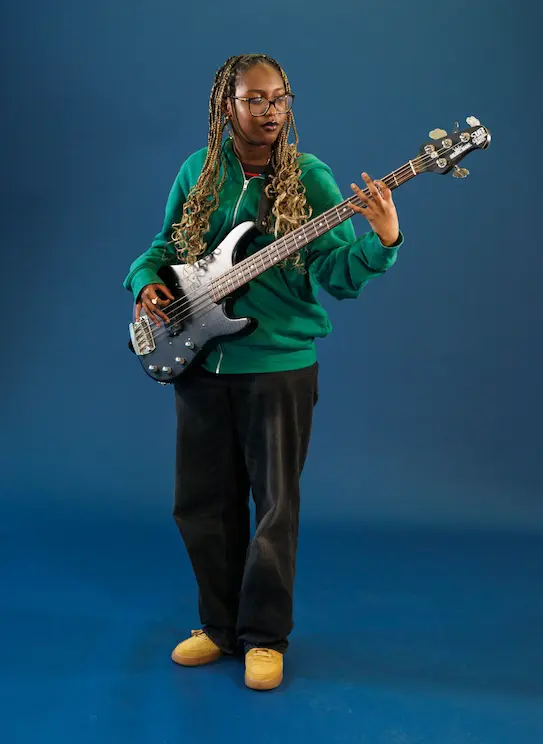 NOYO Musician, Ziya